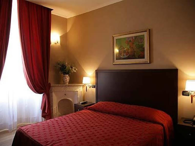 Dipendenza Hotel Galileo Róma Kültér fotó