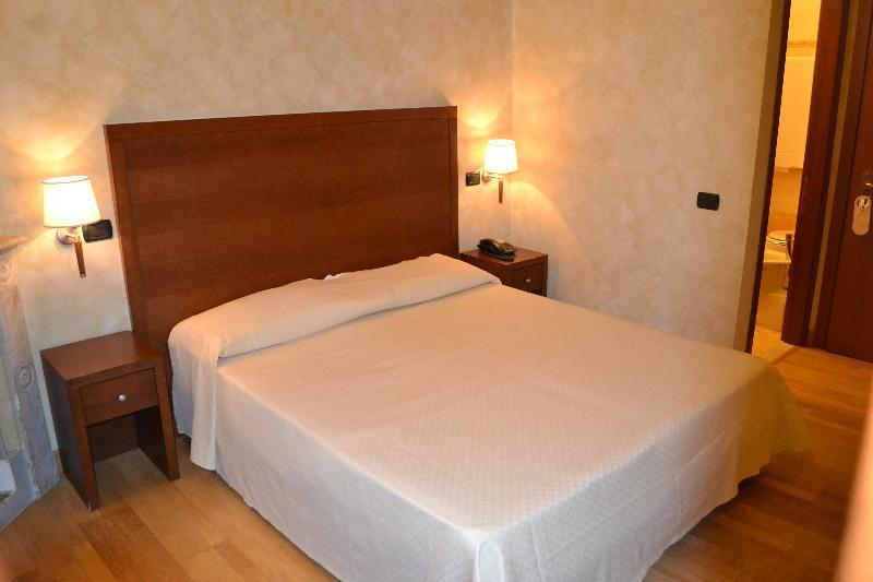 Dipendenza Hotel Galileo Róma Kültér fotó